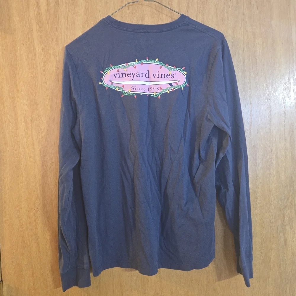 Vineyard Vines great if